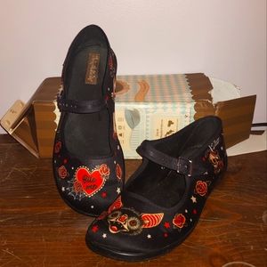 Hot Chocolate Designs MJ